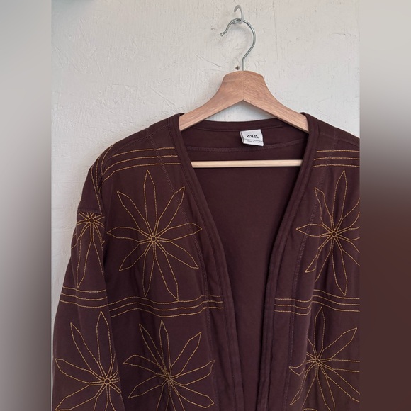 Zara Brown Oversized Knit 100% Cotton Flower Embroidered Cardigan Shacket Jacket - Picture 6 of 10